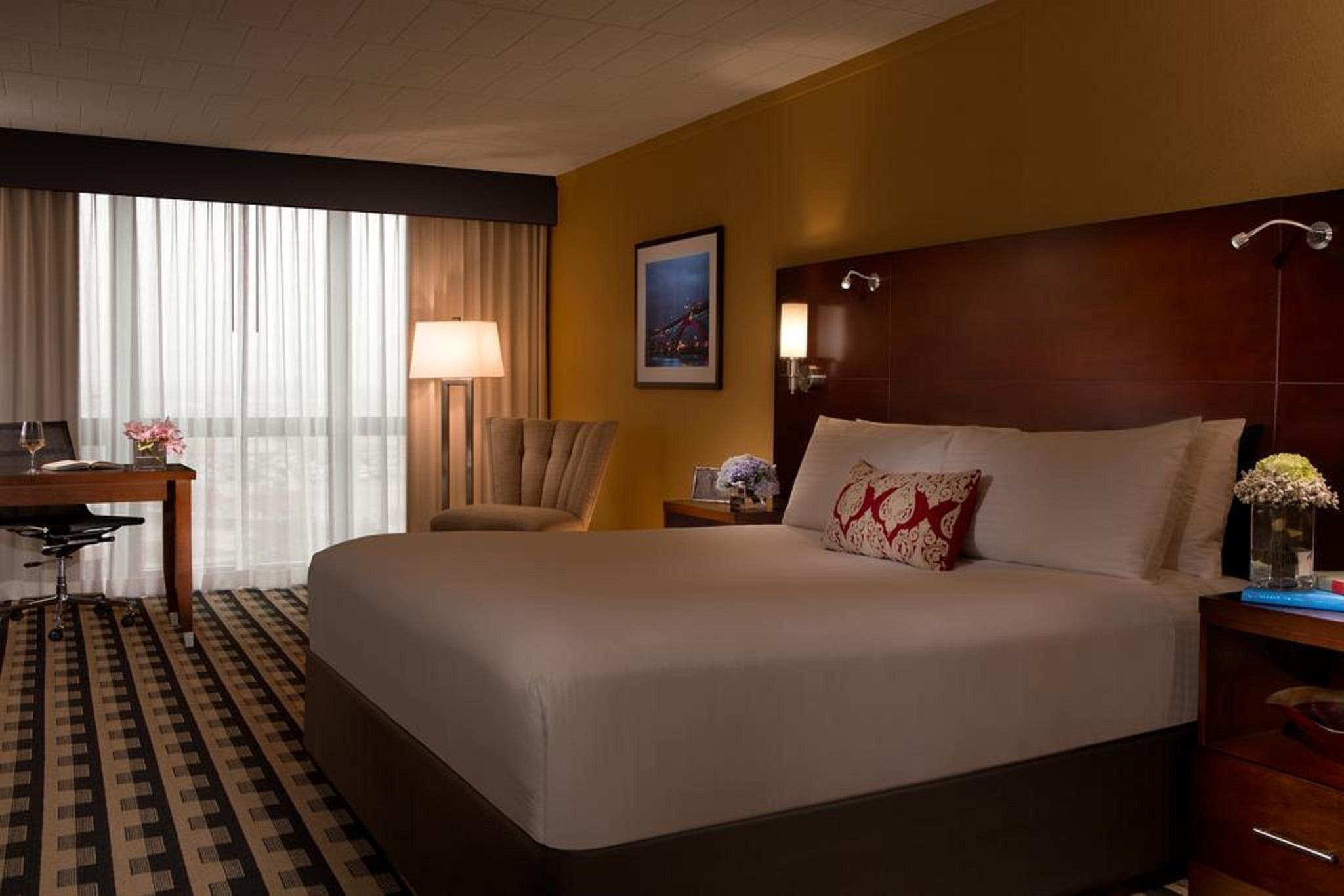 Hotel M Buffalo Cheektowaga