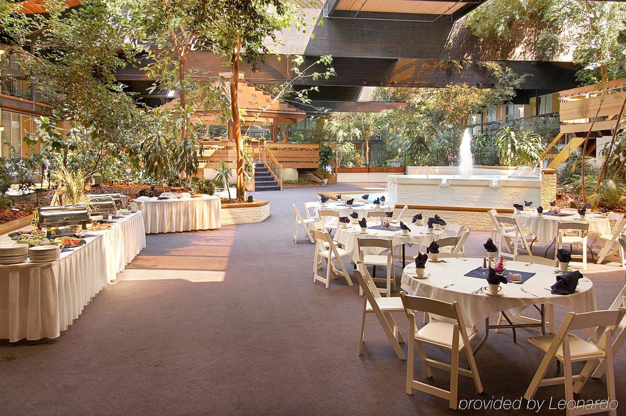 Hotel M Buffalo 3*