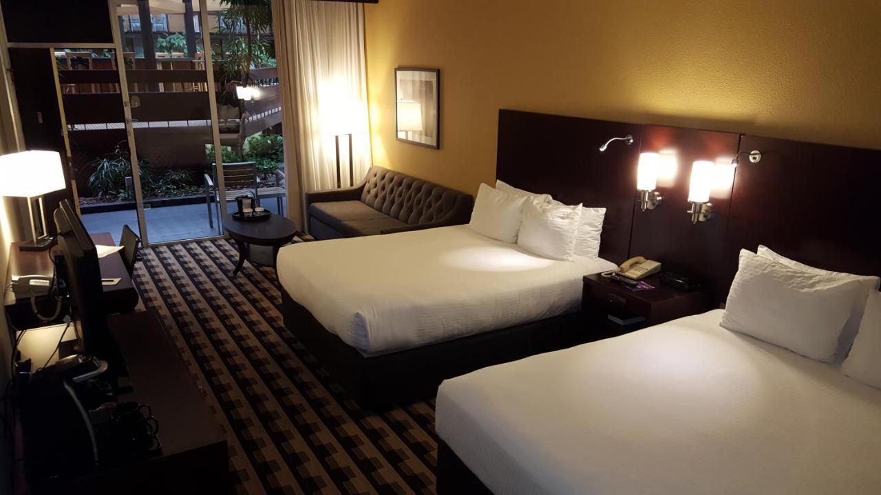 M Buffalo 3*
